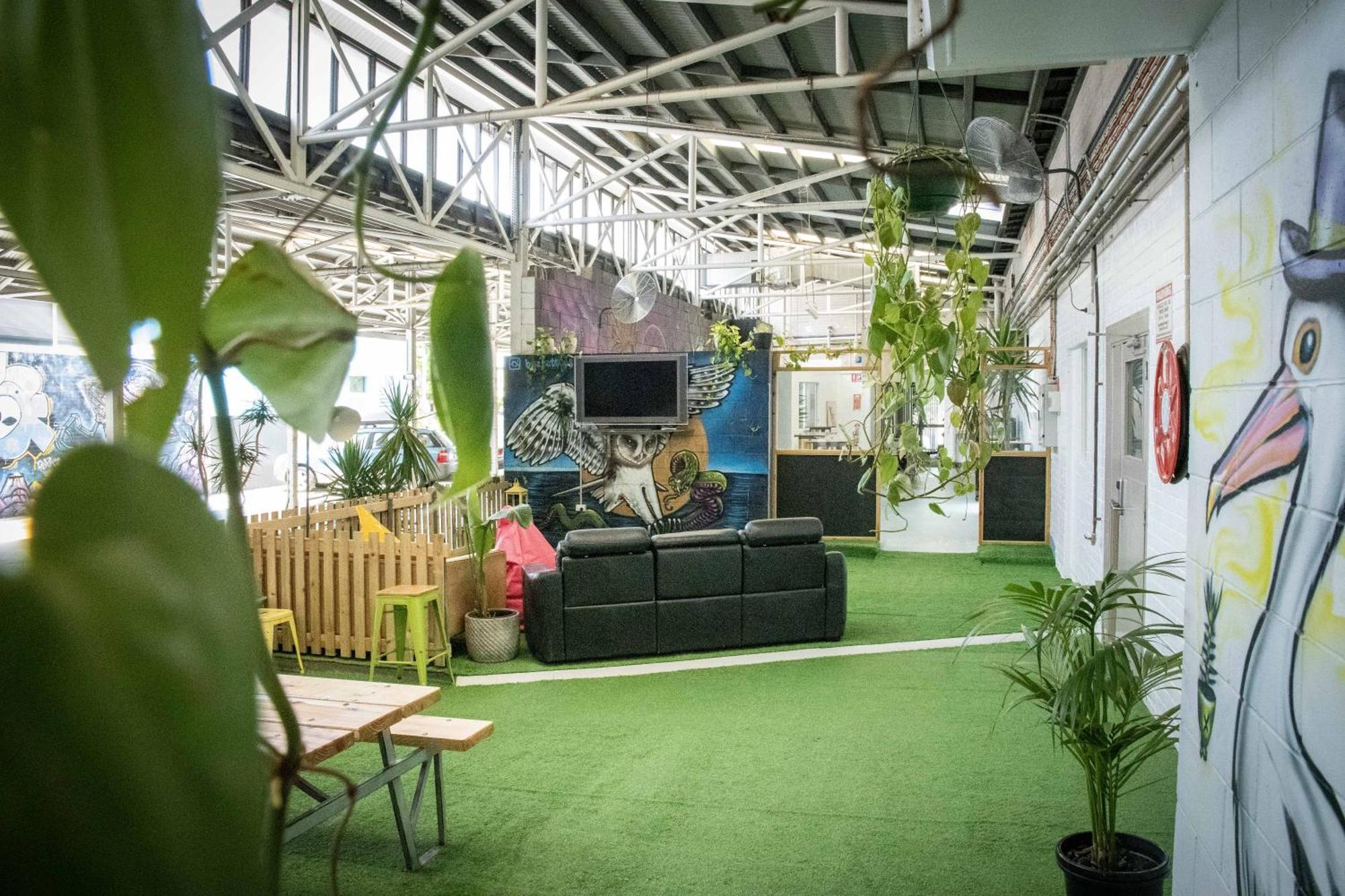 Habitat Backpackers Hostel Brisbane Bagian luar foto